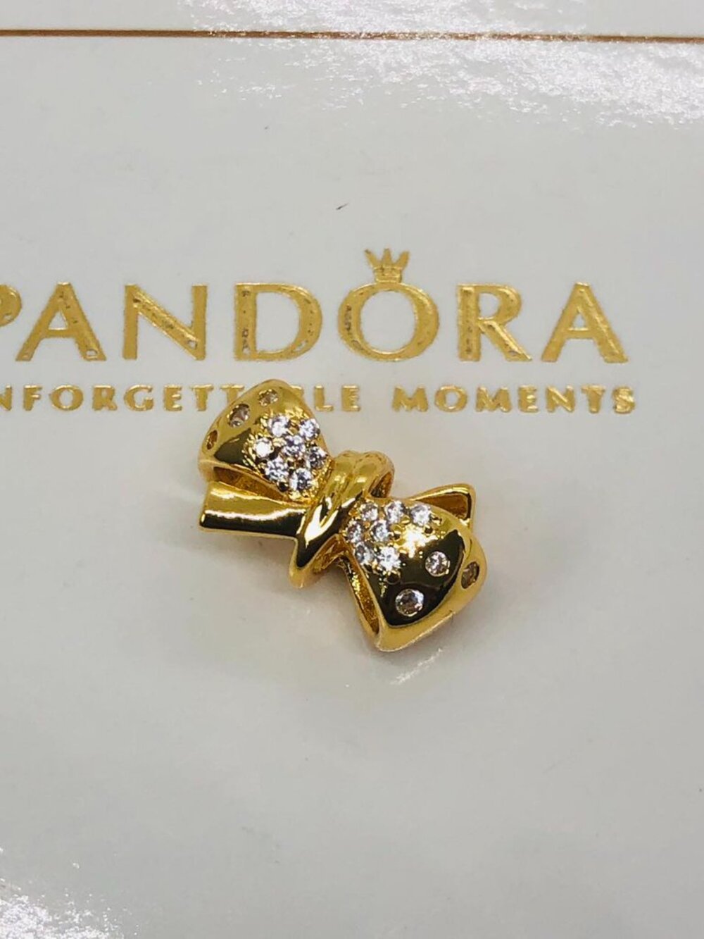 Pandora Sparkling Bow Charm